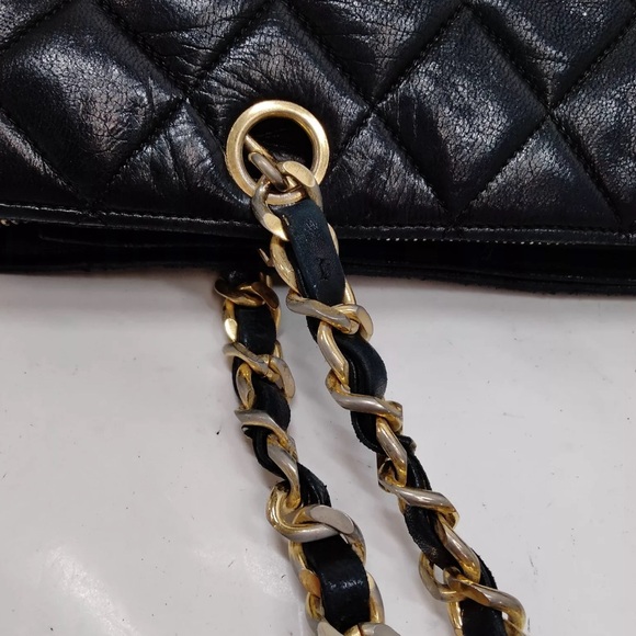 🏆💎💯 CHANEL Matelasse Black Lambskin Shoulder Bag - Picture 6 of 16